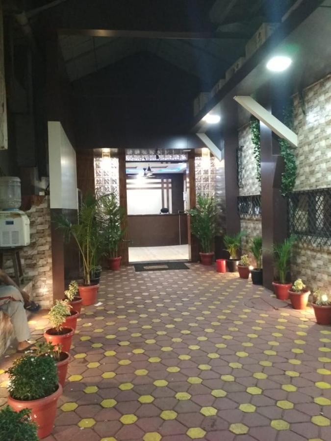 Hotel Qamar 孟买 外观 照片