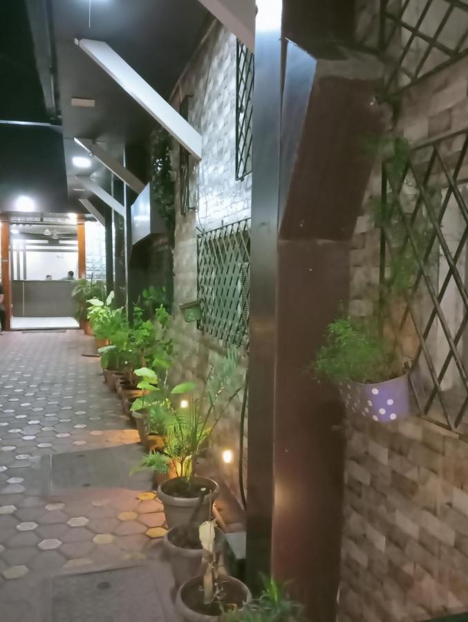 Hotel Qamar 孟买 外观 照片