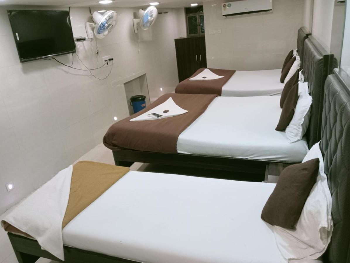 Hotel Qamar 孟买 外观 照片