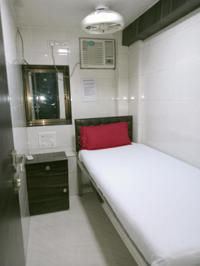 Hotel Qamar 孟买 外观 照片