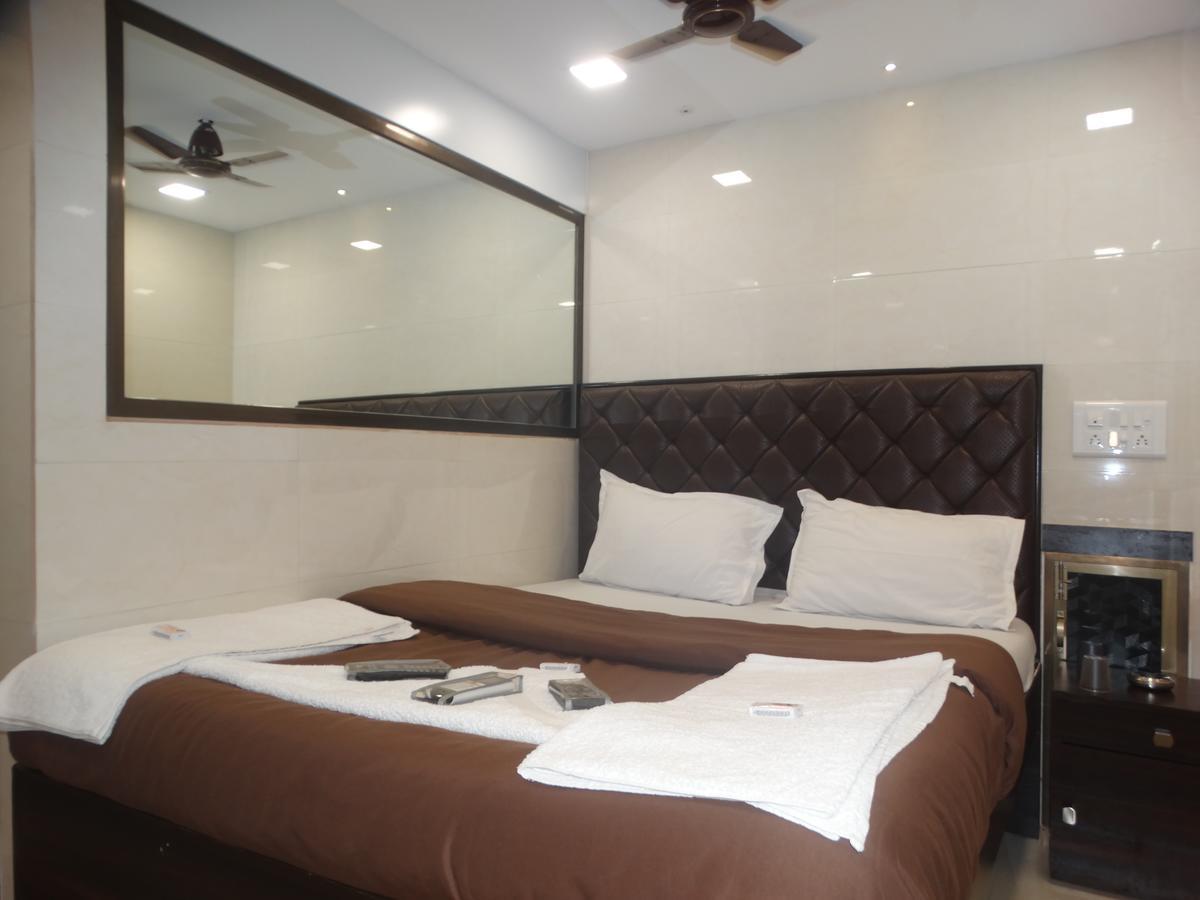Hotel Qamar 孟买 外观 照片